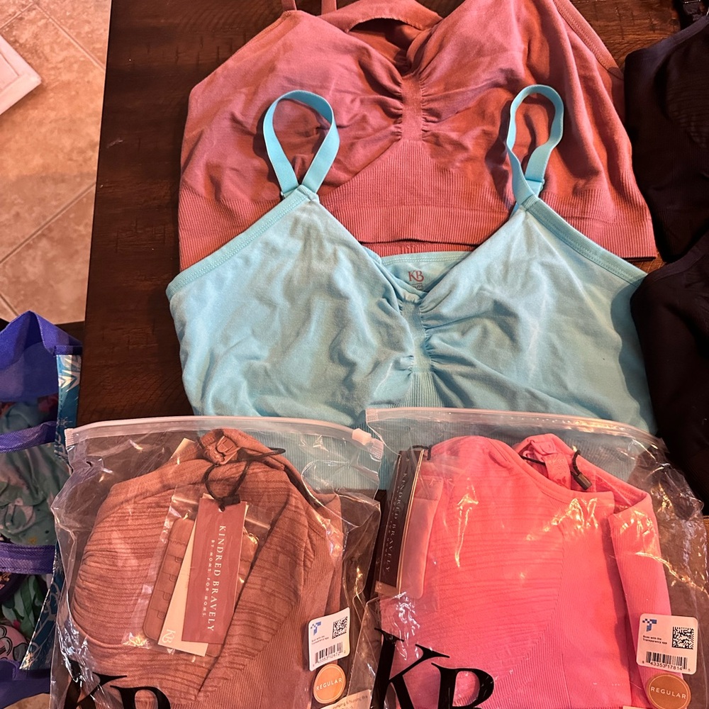 Kindred bravely pumping bras